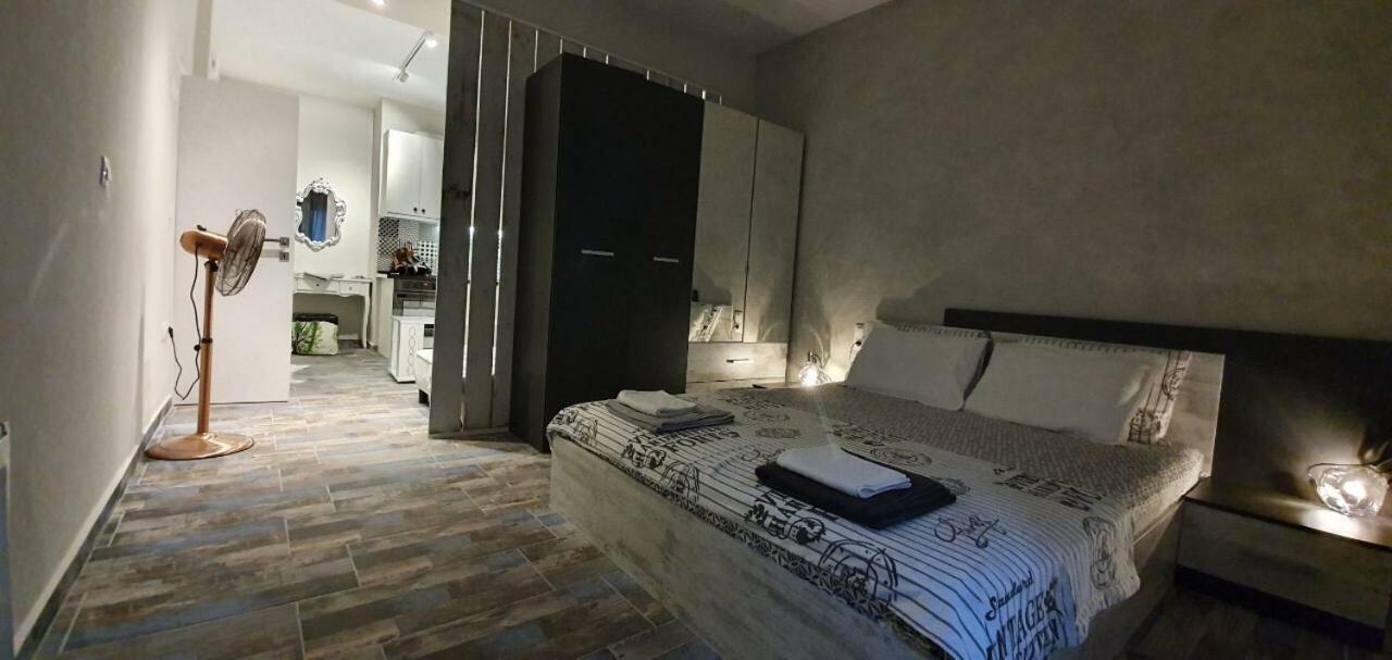 Vivian House Apartment เทสซาโลนิกิ ภายนอก รูปภาพ